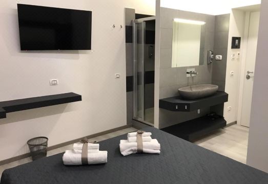 아델소 호텔 로비