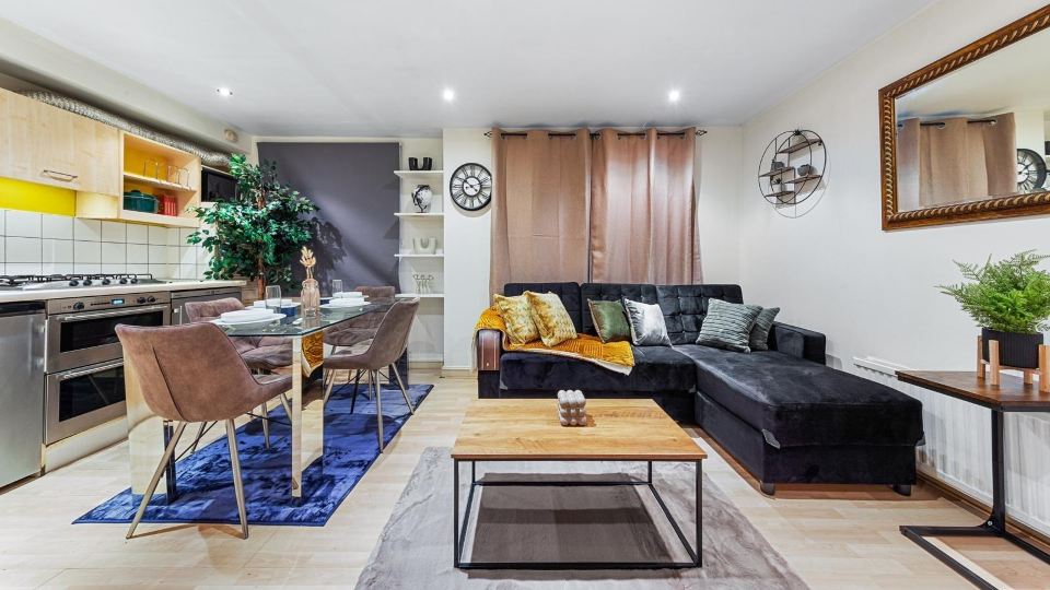 Deluxe Kings Cross Apartment