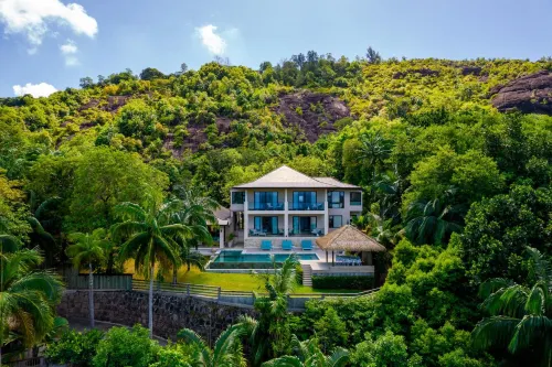 Valmer Resort and Spa Hotels in Baie Lazare