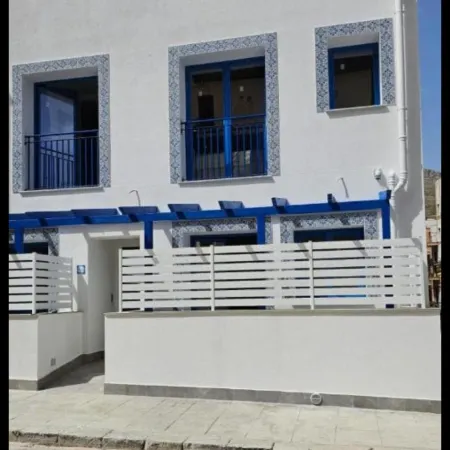Panhouse