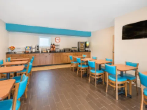 Howard Johnson by Wyndham Quincy/Boston Hotels in Norfolk County