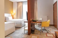 돌리나 960 가즈프롬 주변 호텔