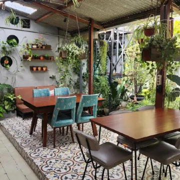 Semeru Hostel Malang