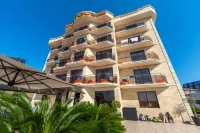 Citrus Hotel Hotels near Dinopark "Zateryannyy Mir"