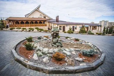 Vishnevaya Gora Hotel Hôtels à proximité de : Holy Aleksiyevskiy Convent