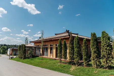 Sunrise Village (Санрайз Вилладж)