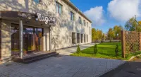Ladoga Hotel