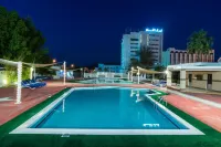 Al Falaj Hotel - Beach