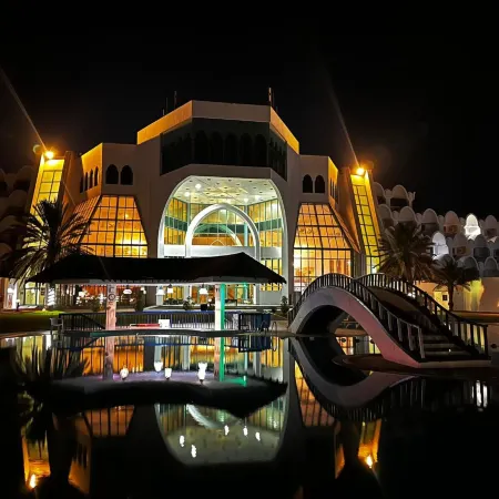 Mirfa Hotel