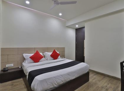 Hotel Grand Ambience