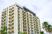 Puerto de San Juan Beach Resort Hotel and Residences Hoteles en 
