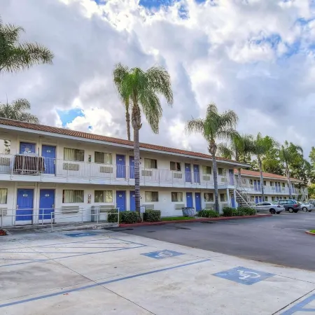 Motel 6 Chino, CA - Los Angeles Ontario
