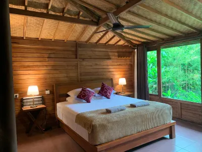 Jembrana Bali Homestay Негара: отели