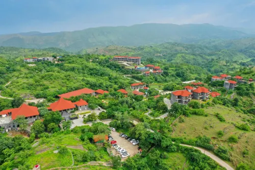Mahua Bagh Resort Kumbhalgarh - bar