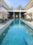 Vrest Hotel Otres Beach - Infinity Pools