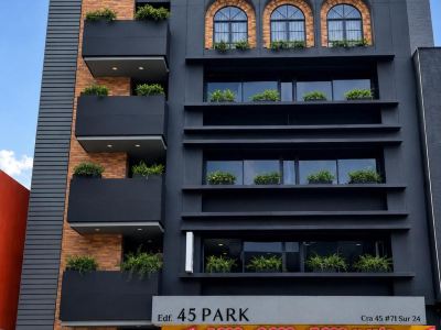 Hotel 45 Park