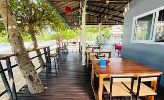 Poolsawat Villa