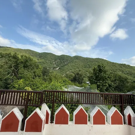 Hotel Green Heaven Resort