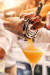 Cook's Bay Hotel & Suites - Quầy bar