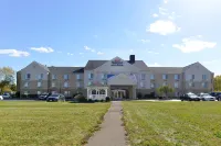 Fairfield Inn & Suites Dayton Troy Hotel di Troy