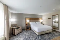 Candlewood Suites Wichita Northwest, an IHG Hotel
