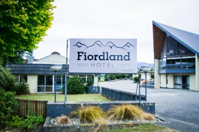 Fiordland Hotel Hotels near Kepler Track