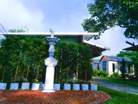 Saengcha Farm Resort Hotels in 
