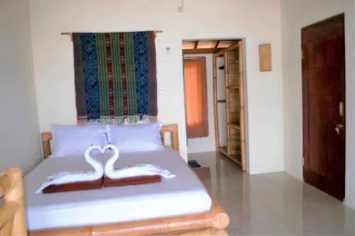 Alden Beach House Hotels in Sekotong Barat