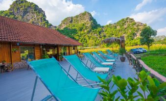 Lotus Field Homestay