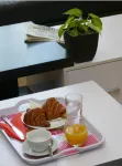 Maraval - Bữa sáng