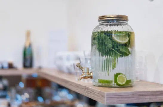 Hotel Leon Отели рядом со станцией Praha Holesovice Railway Station