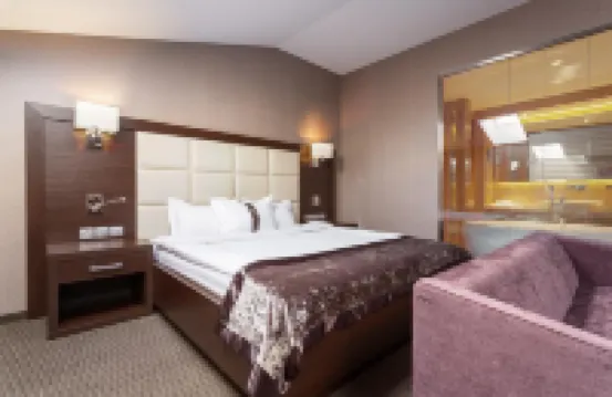Ariya Spa Hotel