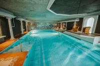 Hotel Eden Wellness - Kolam Renang