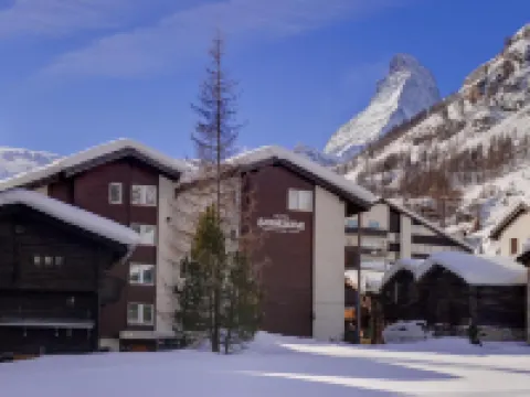 โรงแรม Sarazena โรงแรมในเซอร์แมท