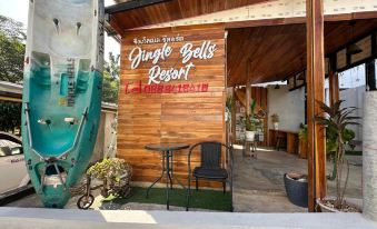 Jingle Bells Resort