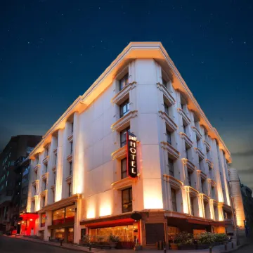 Jaff Hotels & Spa Nişantaşı Hotels near محطة مترو عثمان بيه