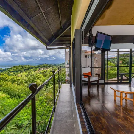 Tulemar Resort
