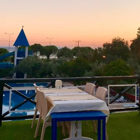 Club Afrodit Tatil Köyü