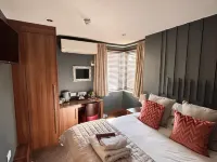 Foundry 34 Hotels in Penrith