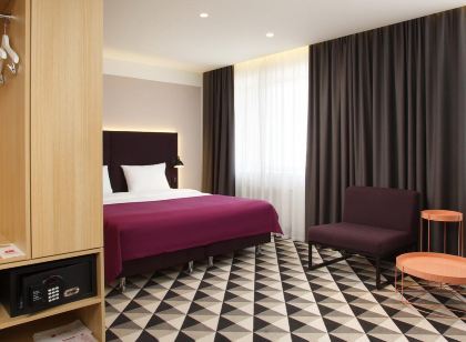 沃羅涅什阿茲姆飯店