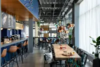 Moxy Plymouth Hotels in Plymouth