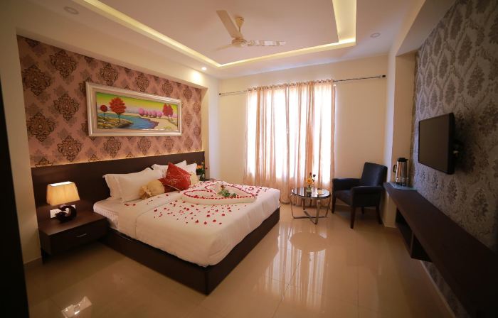 Prabhaa Grand Inn