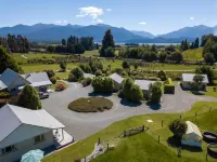 Blue Thistle Cottages