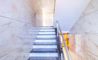 FabHotel Spring Inn - Nr Borivali Station