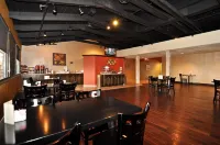 Best Western Plus Raton Hotel