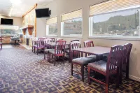 슈퍼 8 바이 윈덤 캐슬거 BC