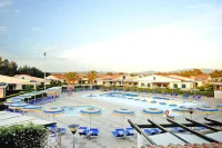 Villaggio Turistico la Cecinella - Pool