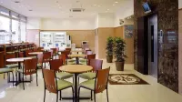 โตโยโกะ อินน์ ฮิงาชิ ฮิโรชิม่า สถานีไซโจ - พร้อมอาหารเช้า