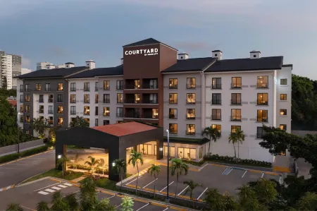 Courtyard Santo Domingo