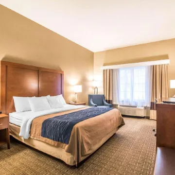 Comfort Inn & Suites Dover-Portsmouth